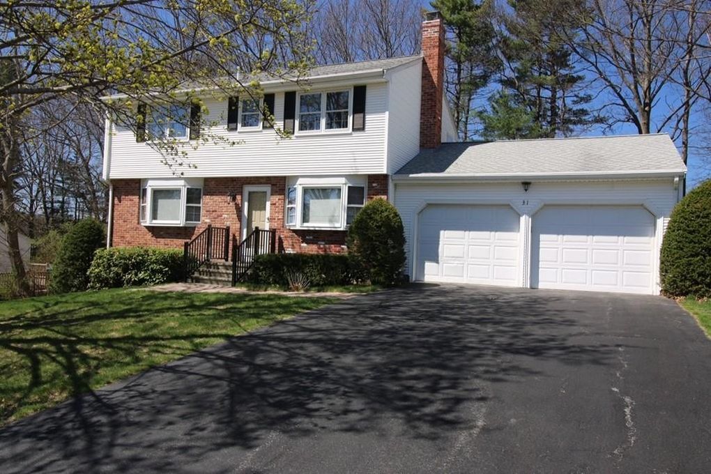 Just sold on Bunker Hill Road in Shrewsbury