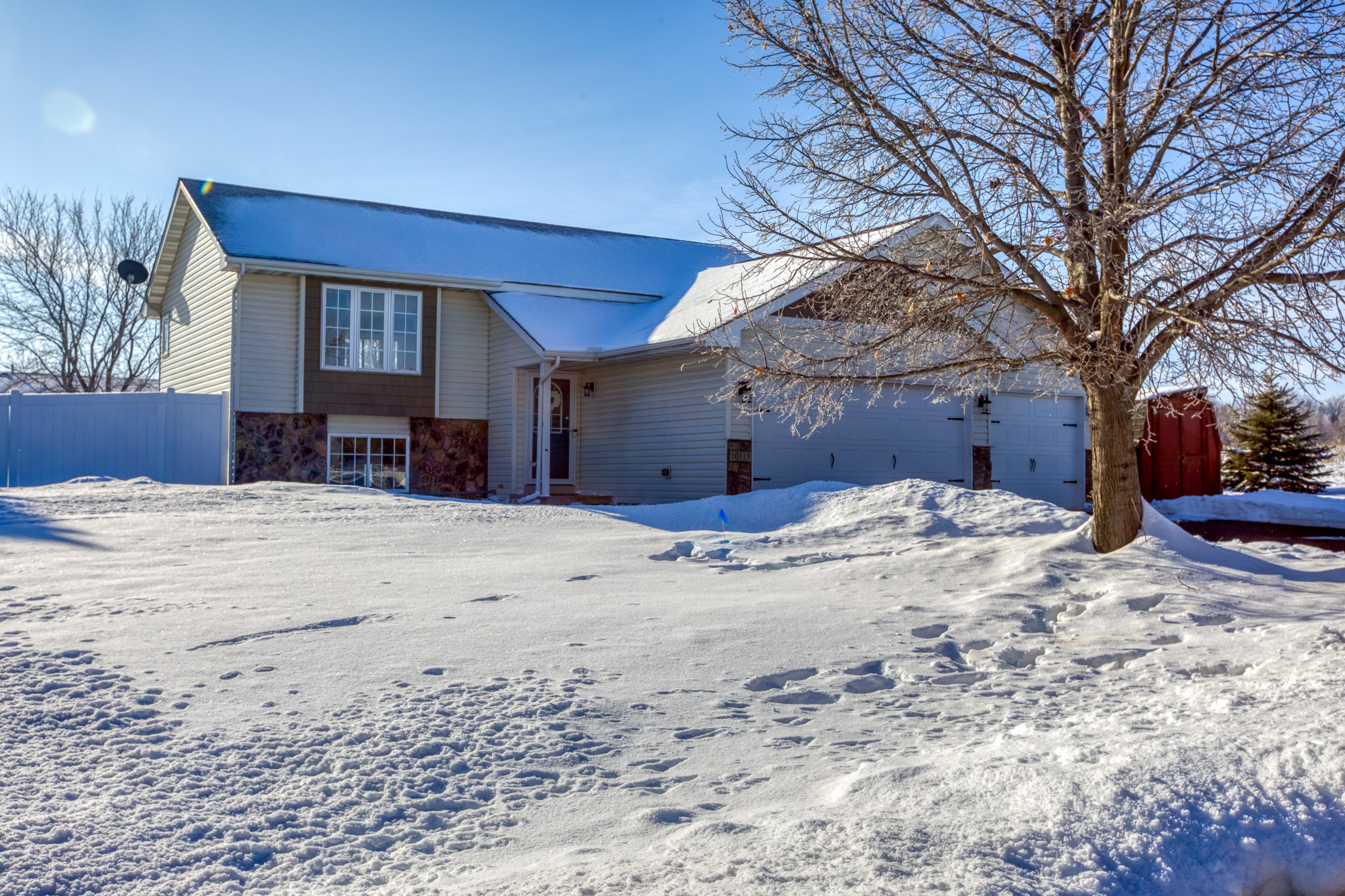 Just Sold! 10115 63rd Street NE, Albertville, MN