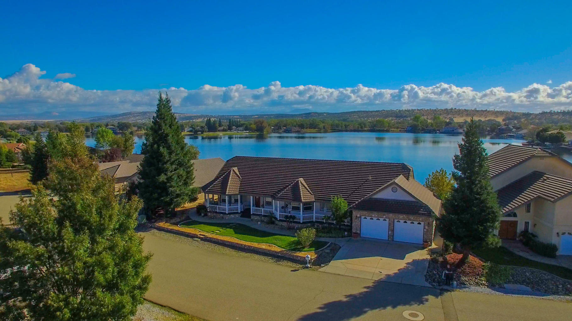 Home in Lake California, on the Lake! 499,0