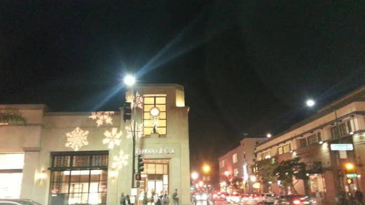 HolidayAtTiffanyInOldPasadena.jpg