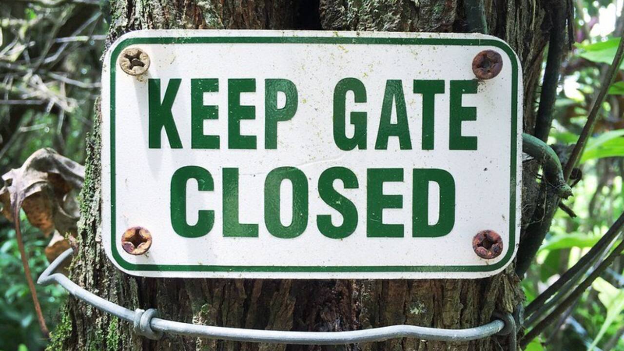 keep_gate_closed.jpg