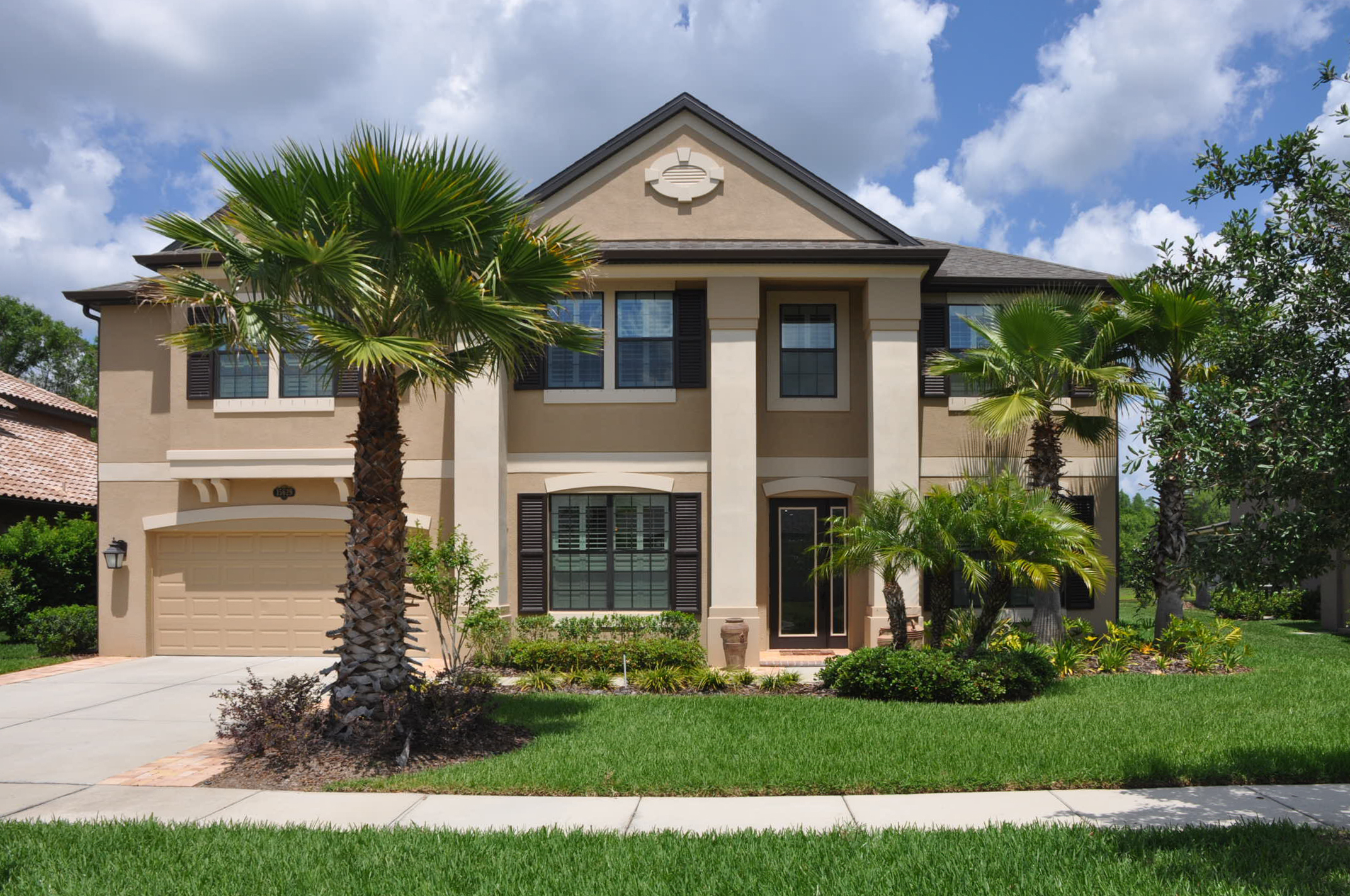 Gated Family Home In Tampa, Florida Close To Carrollwoo