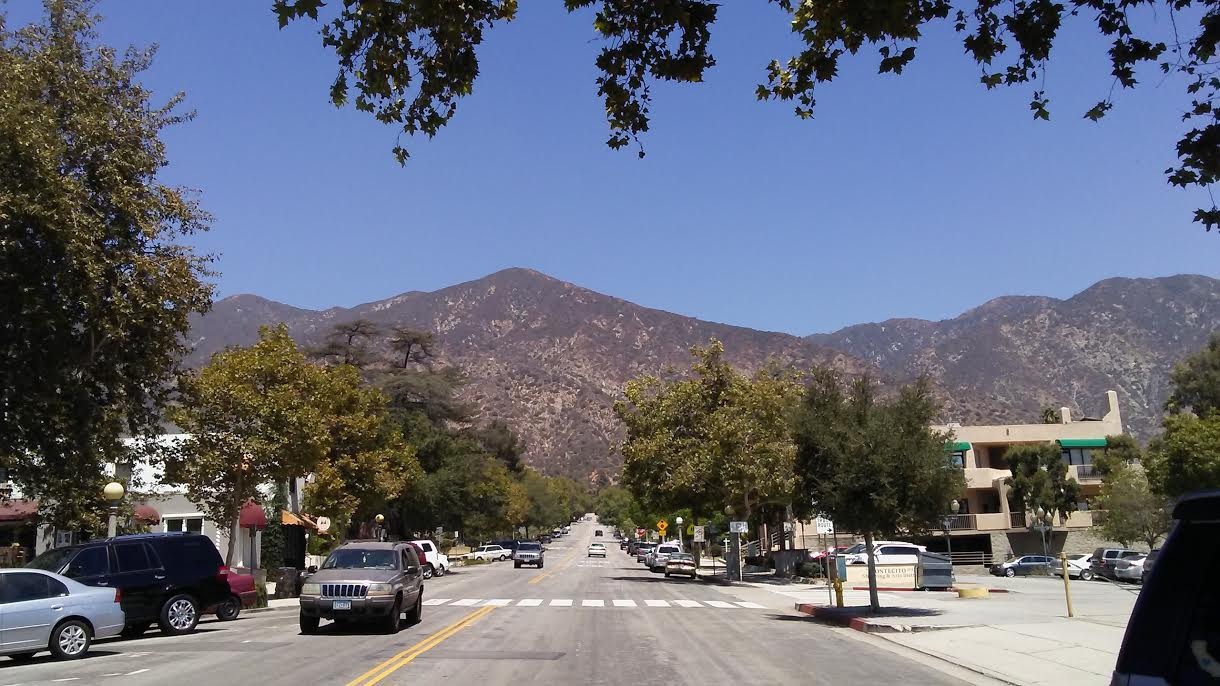 Hastings Oaks Condos in Sierra Madre 91024