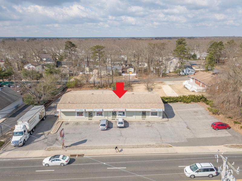 Listing 443 Lacey Rd, Forked River, NJ 08731