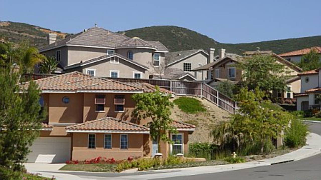 San_Elijo_housing_detached_homes_5.jpg