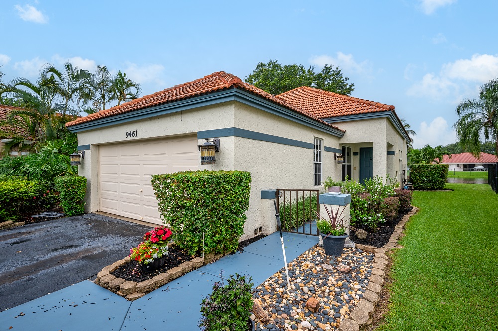 A Fabulous 3/2 Forest Ridge Home FOR SALE in Davie