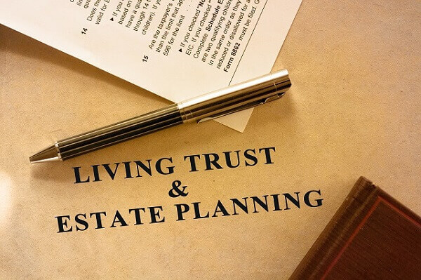 living-trust-and-estate-planning_600x400.jpg