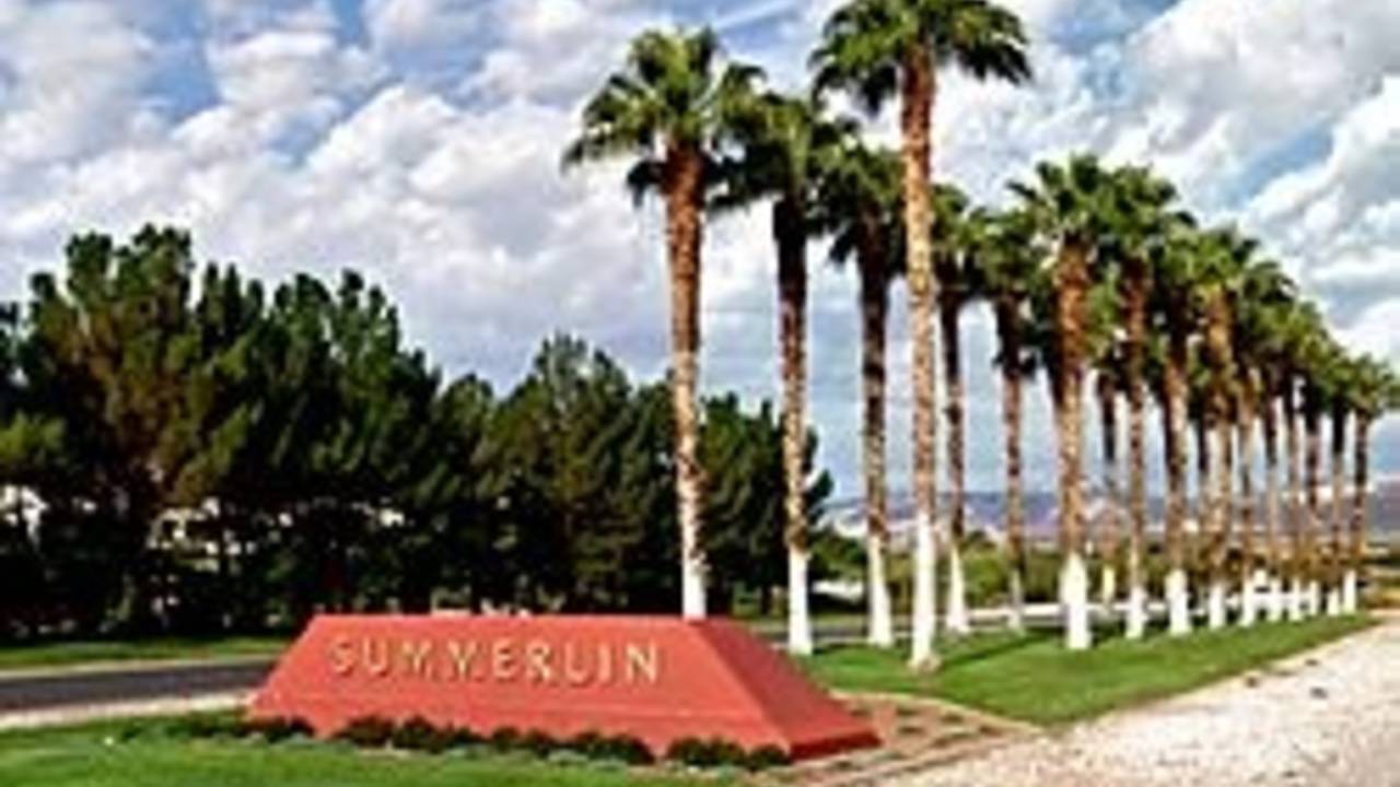 SummerlinEntrance.jpg