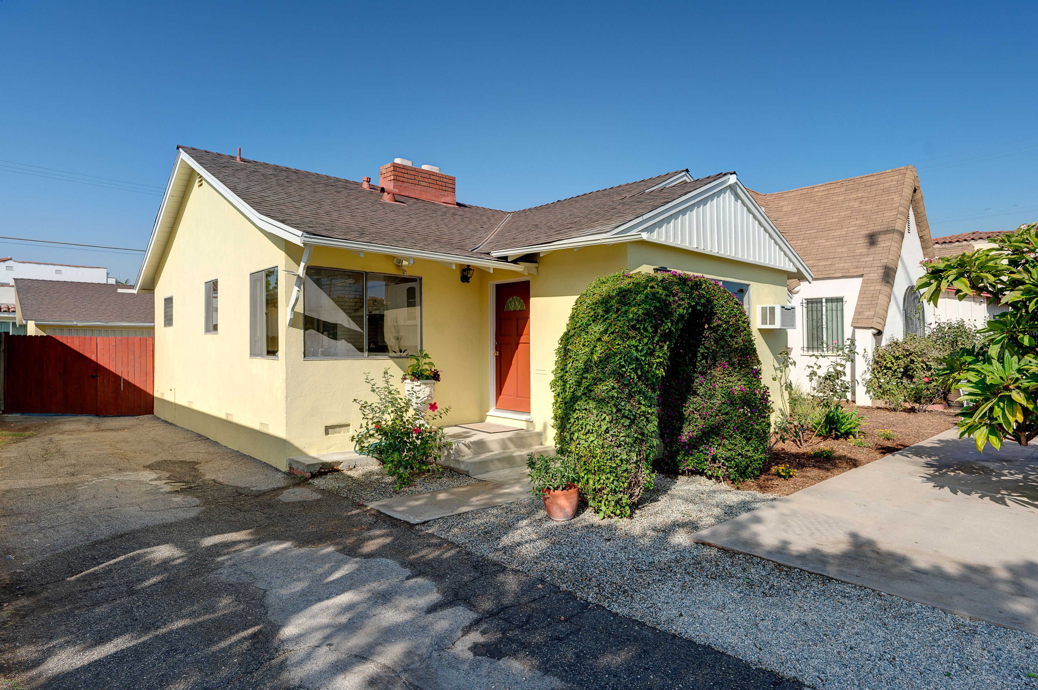 Charming Alhambra Property