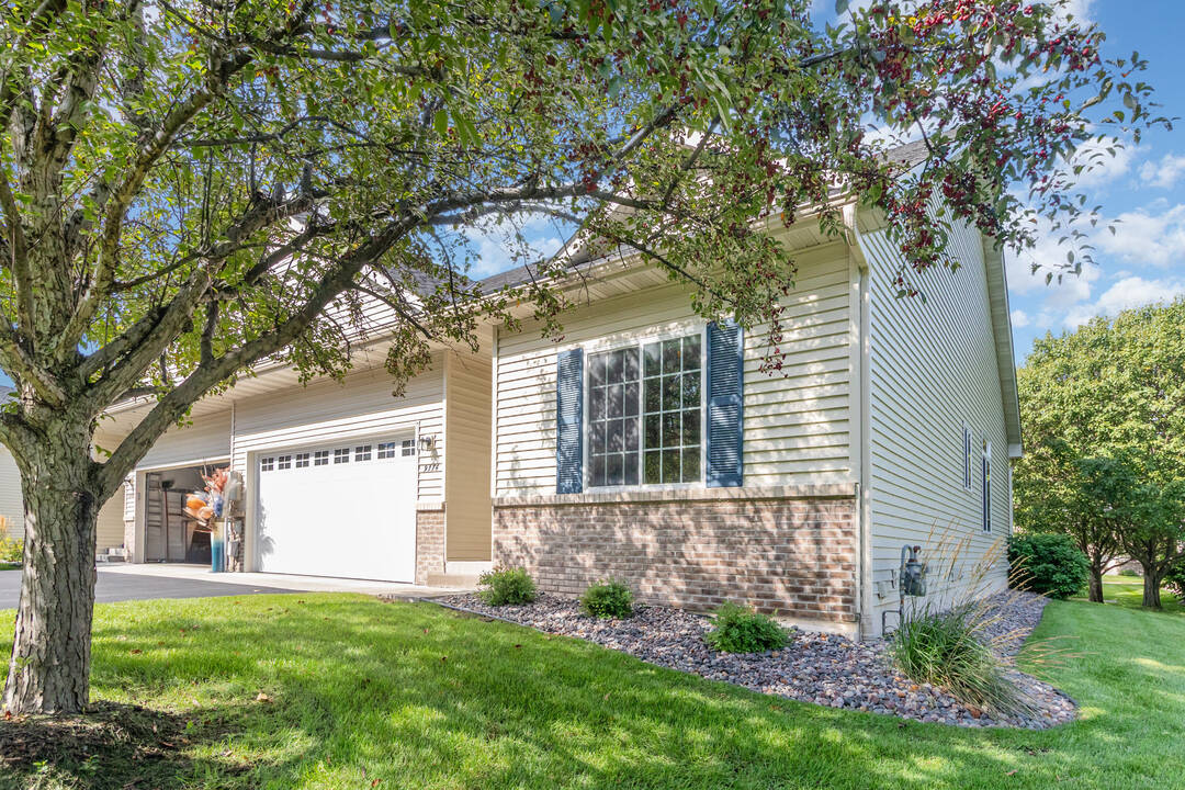 One-Level_Living_at_Its_Best_in_Coon_Rapids.jpg