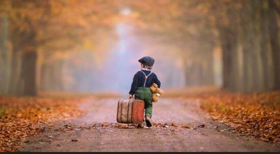 Boy_and_Suitcase_08302023.JPG
