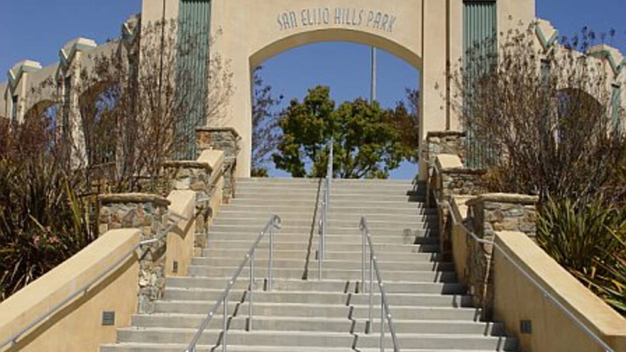 San_Elijo_overview_entrance_to_ball_park.jpg