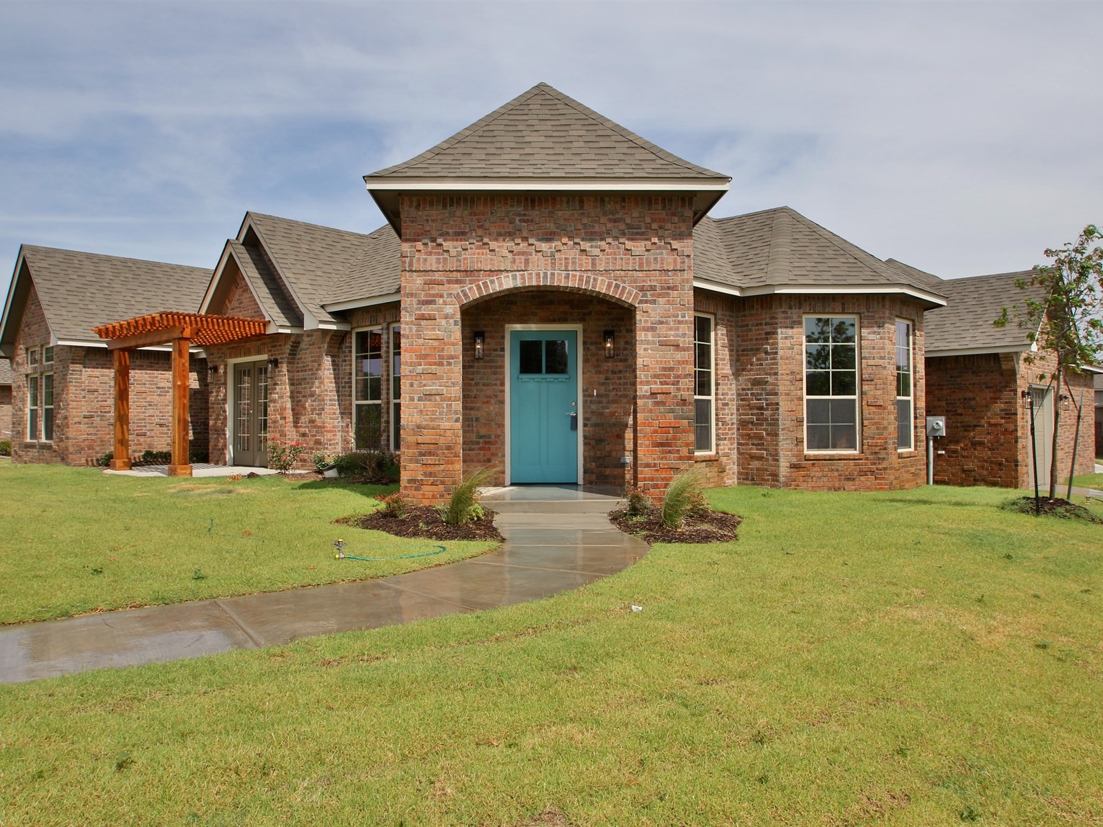 Yukon Oklahoma Homes Sold and For Sale Report October