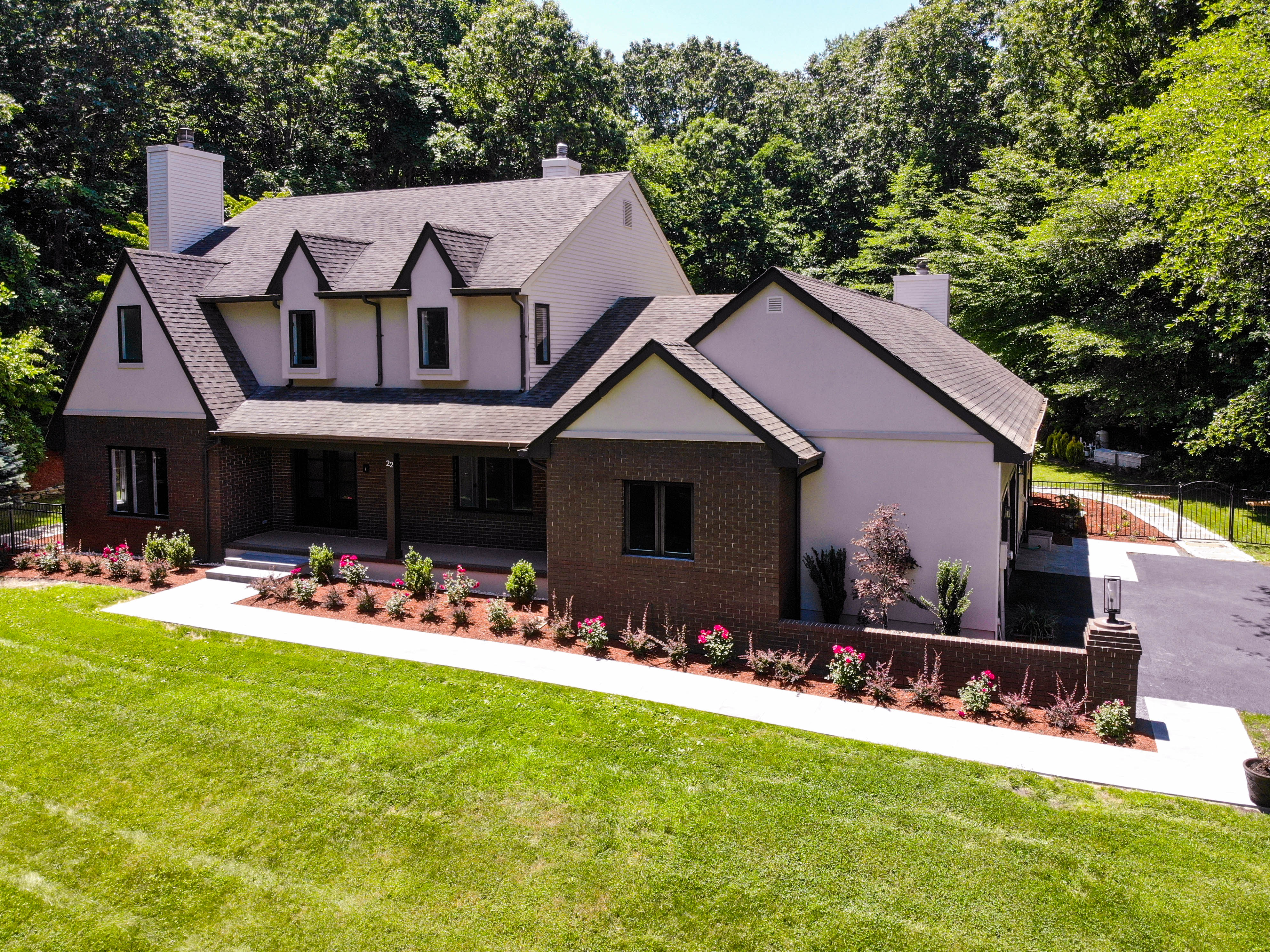 Open House July Sat 18 & Sun 19 123pm 22 Constitution