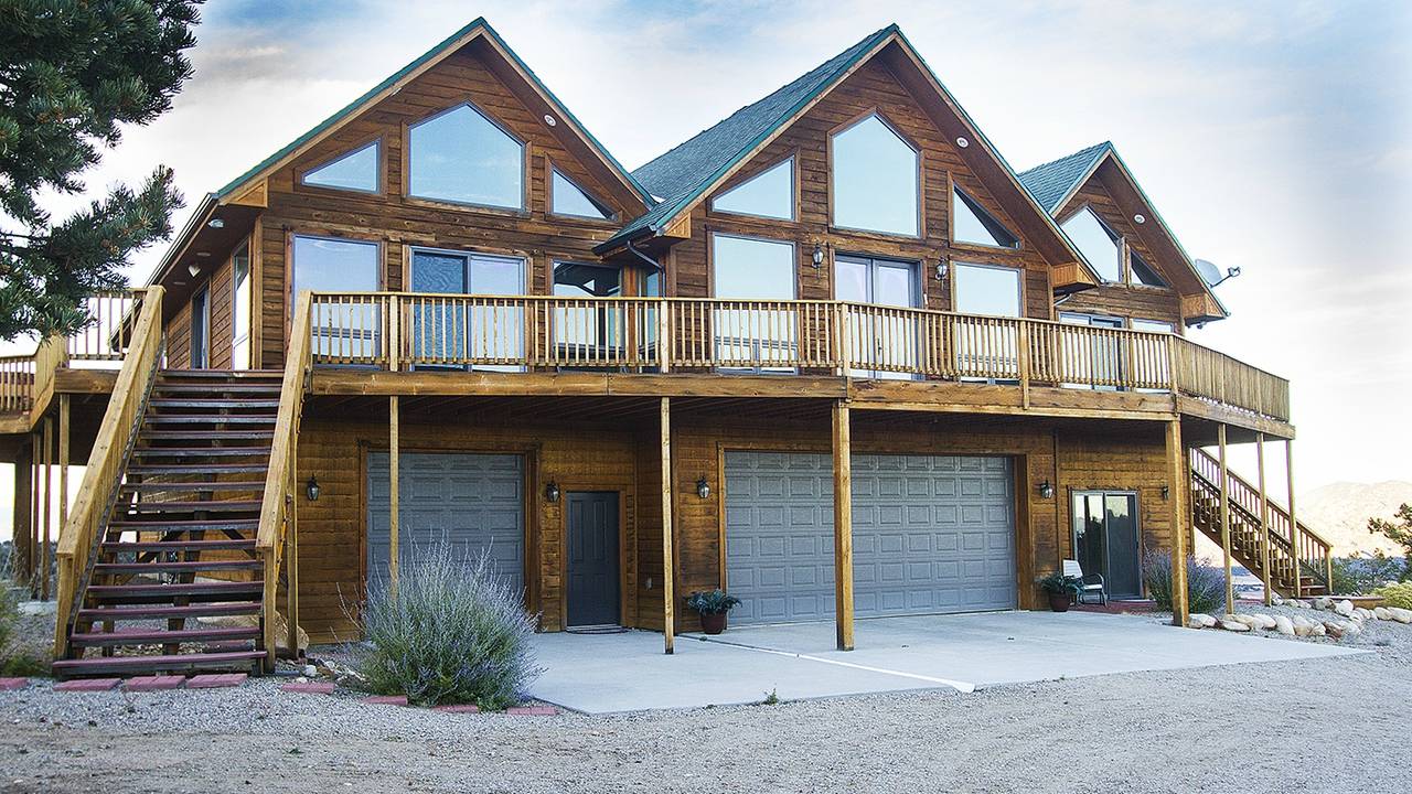 16001_Kiowa_Rd_-_2.jpg