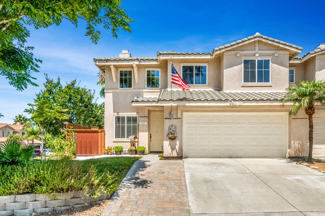 1711_Long_Ridge_Street_Chula_Vista_CA_91913_-_Glen_Henderson_(1).jpg