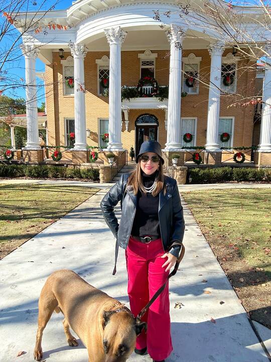1_Victorian_Front_Porch_Christmas_Opelika.jpg