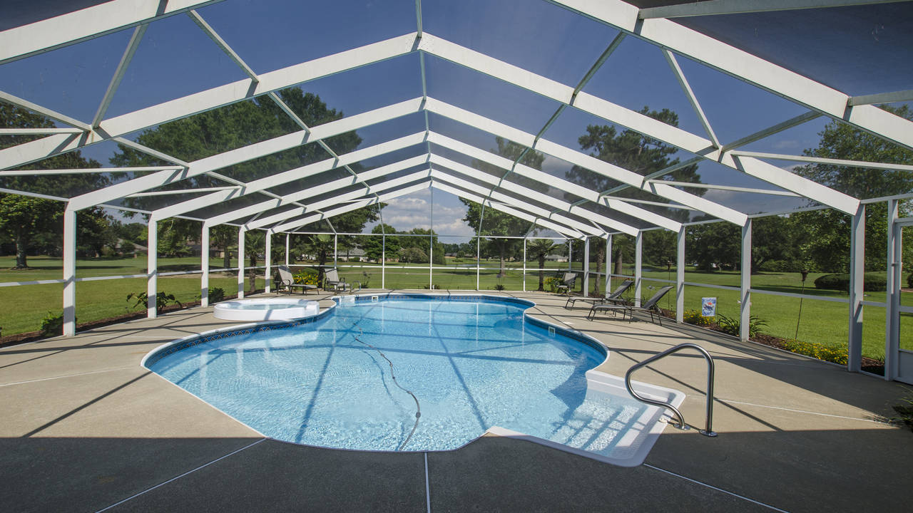 Pool_Firestone_Dr.jpg