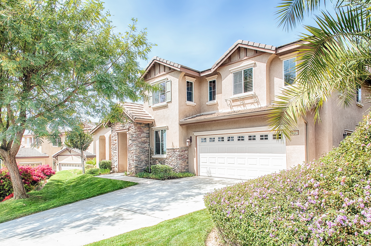Upgraded Executive 2Story Home In Murrieta Open House